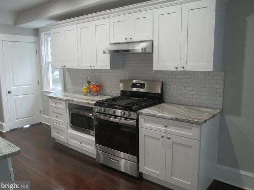 1105 Sycamore St, Haddon Heights NJ  08035-1615 exterior