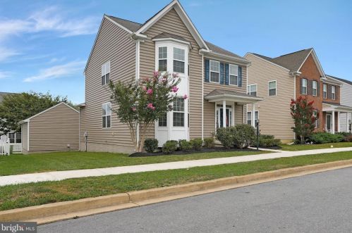 228 Colonial Dr, Charles Town, WV 25414-4919