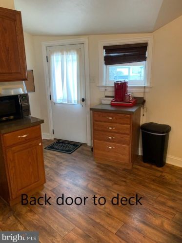 2852 Baltimore Pike, Hanover PA 17331-9643 exterior