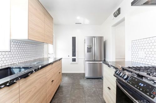 4217 Boston Ave, Glendale CA  91214-2411 exterior