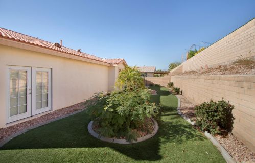 83670 Leeds Ct, Indio CA  92203-3151 exterior