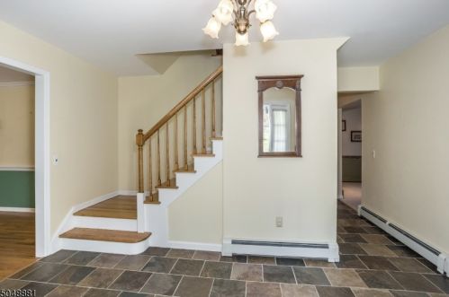 36 Wood Rd, Morristown, NJ 07960-4820