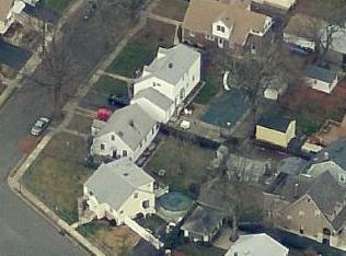 70 Evergreen Ave, Nutley, NJ 07110-2907