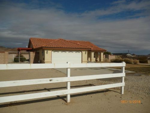2111 Gibbs Ave, Mojave, CA 93501-7321