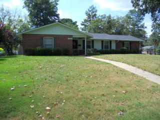 2100 Lancelot Pl, Columbus, GA 31904-6116