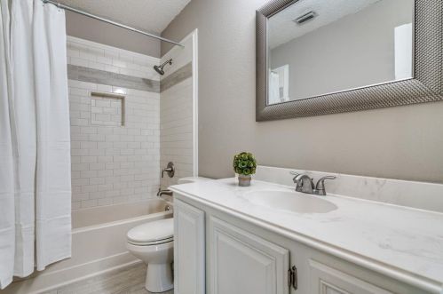 5213 Turtle Cv Rd, Garland TX 75044-4911 exterior