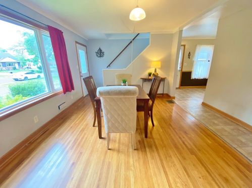 1891 Barclay St, Saint Paul MN  55109-4440 exterior