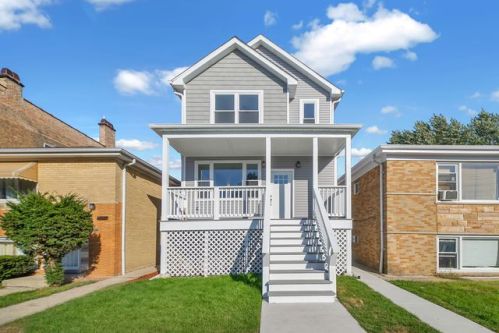 1345 East Ave, Forest View, IL 60402-1209