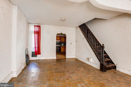 2519 Gordon St, Philadelphia, PA 19132-4218