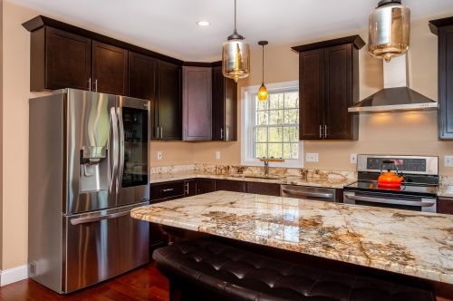 119 Hartford Brook Rd, Deerfield, NH 03037