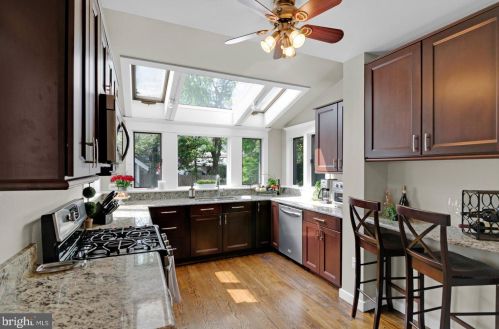 215 Marne Ave, Haddonfield NJ 08033-1444 exterior