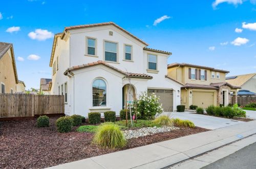 2301 Snowy Egret St, Modesto, CA 95355-8511