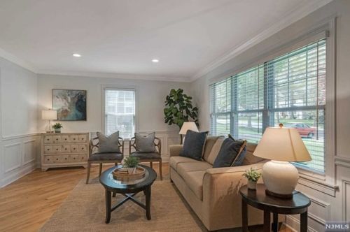 630 Alanon Rd, Ridgewood, NJ 07450-5307