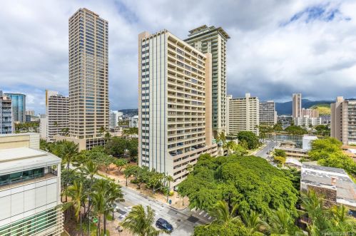 383 Kalaimoku St, Honolulu HI  96815 exterior