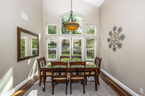 1098 Rexford Ln, Anaheim CA  92808-2333 exterior