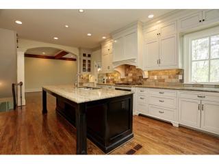 920 Starlight Dr, Atlanta GA  30342-2834 exterior