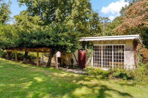 7 Calvin Rd, Wilton, CT 06897-3207