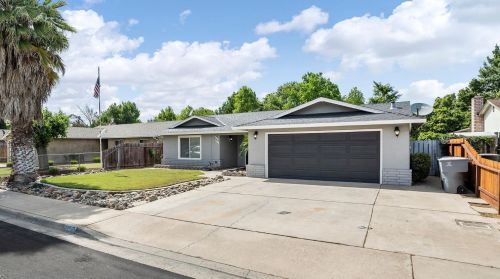 1462 D St, Valley Home CA  95361-3228 exterior