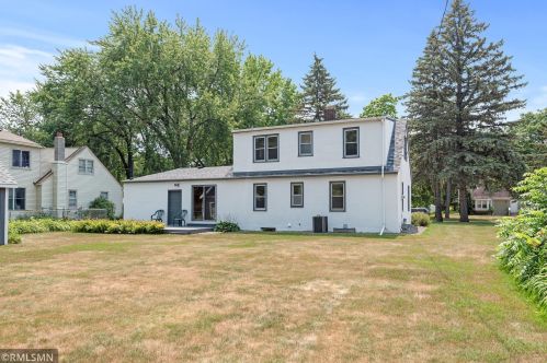 2083 Floral Dr, Saint Paul MN  55110-3849 exterior