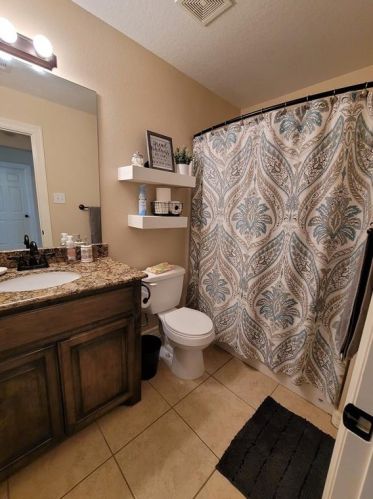 6114 Fox Ridge Dr, Angleton TX 77515-2512 exterior