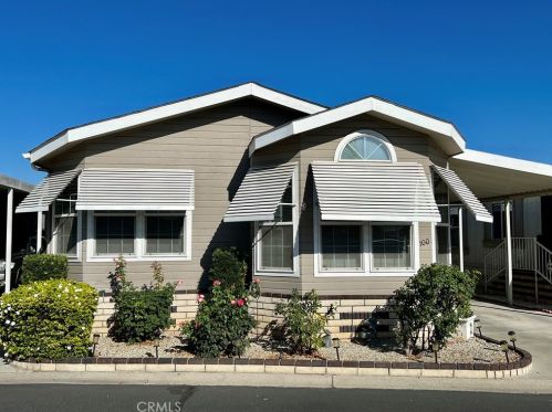 16801 Oak St, Los Alamitos, CA 90720-2316