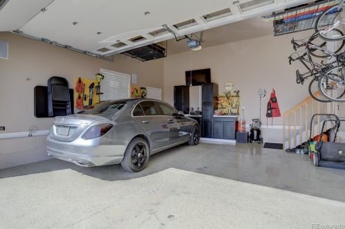 7275 Oak Hill Ct, Aurora CO 80018-1734 exterior