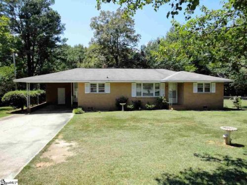 506 Fairview Rd, Laurens, SC 29360-3119