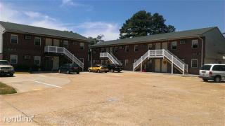 9301 Fishermans Rd, Norfolk VA  23503-3252 exterior