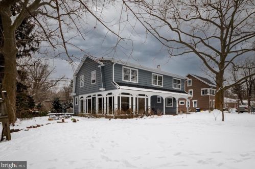 37 Eggerts Crossing Rd, Trenton, NJ 08648-2803