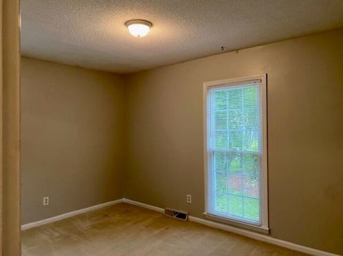 212 Elmwood Ave, Ladson SC  29456-4932 exterior