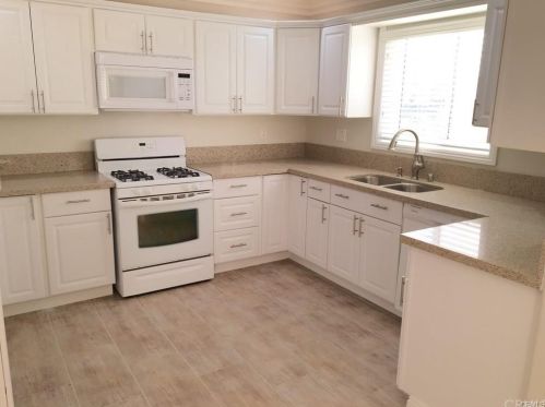 6240 Riverside Ave, Riverside CA  92506-2119 exterior