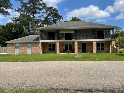 612 Arkansas Park, Conroe TX  77302-1037 exterior