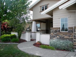2396 Cinnamon Teal Ln, Lincoln, CA 95648-8762