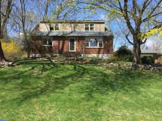 5918 Holiday Dr, Allentown PA  18104-9436 exterior