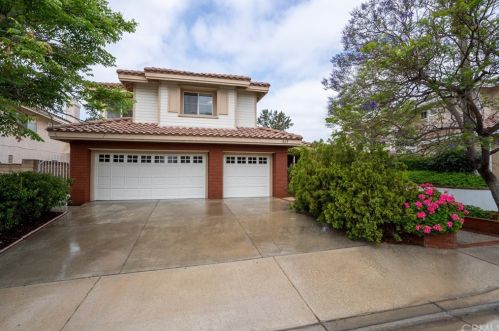 517 Beechtree Ct, Anaheim, CA 92808-1644