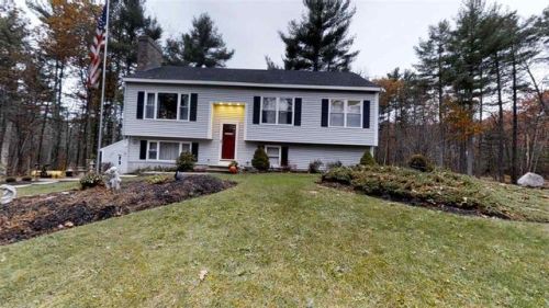 38 Overledge Dr, Derry, NH 03038-5312