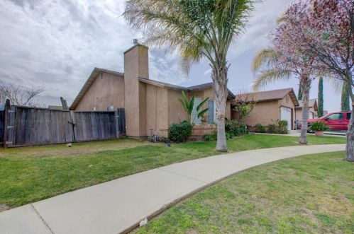 174 Antonio De Padua Ct, Merced, CA 95341-7004