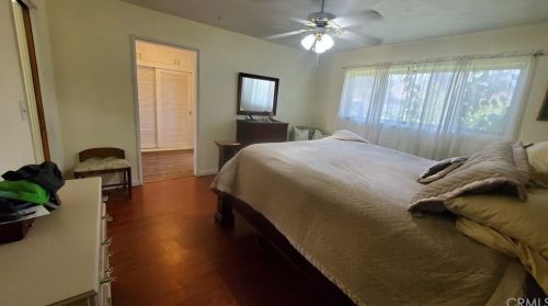 36 Mt Vernon Ave, Riverside CA  92507-1222 exterior