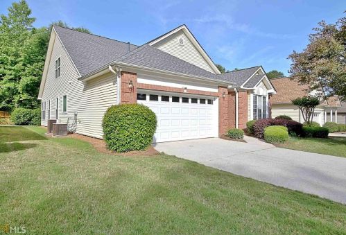 26 Scenic Hills Dr, Newnan, GA 30265-2796