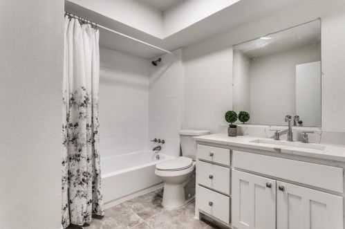 4205 Bucknell Dr, Garland TX  75042-5222 exterior