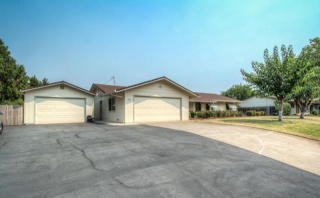 7017 Granada Dr, Redding, CA 96002-9735