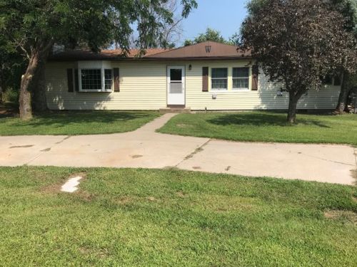 224 Burlington St, Ericson, NE 68637-8033