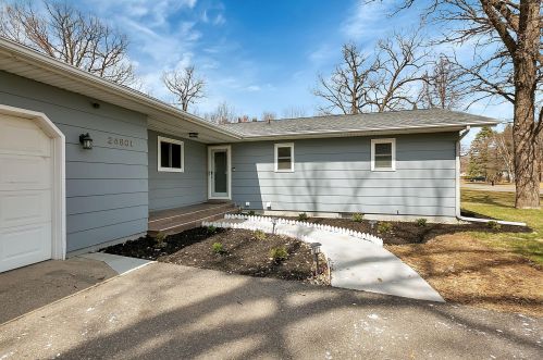 24801 21st Ave, Saint Cloud, MN 56301-8751