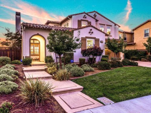 6838 Turturici Ct, San Jose, CA 95135-1679