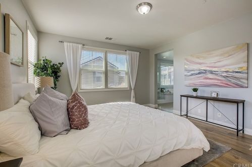 225 Wicker, Irvine CA  92618-1170 exterior