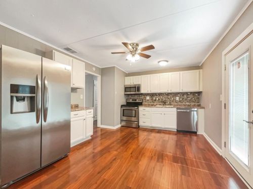 16 Westgate Park Ln, Newnan, GA 30263-1722