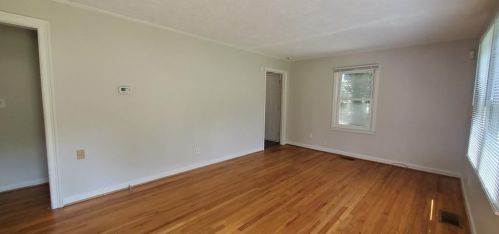 3748 Clairmont Rd, Atlanta GA  30341-4910 exterior