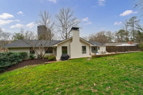 4340 Ashwoody Trl, Atlanta, GA 30319-1437