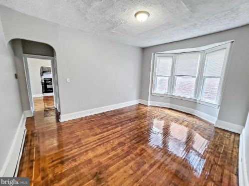 145 Philadelphia St, York PA  17401-2438 exterior