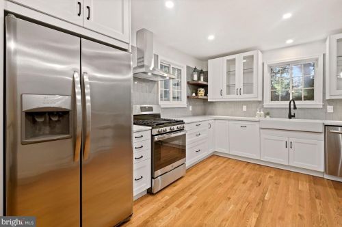 10 Eastmoor Dr, Silver Spring MD  20901-1935 exterior